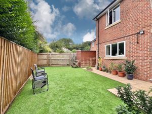 Photo 15- click for photo gallery